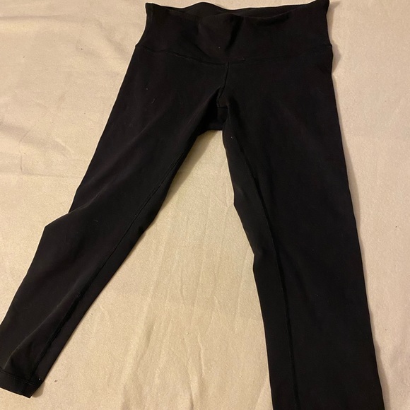 Lululemon Capri Leggings - Picture 1 of 4